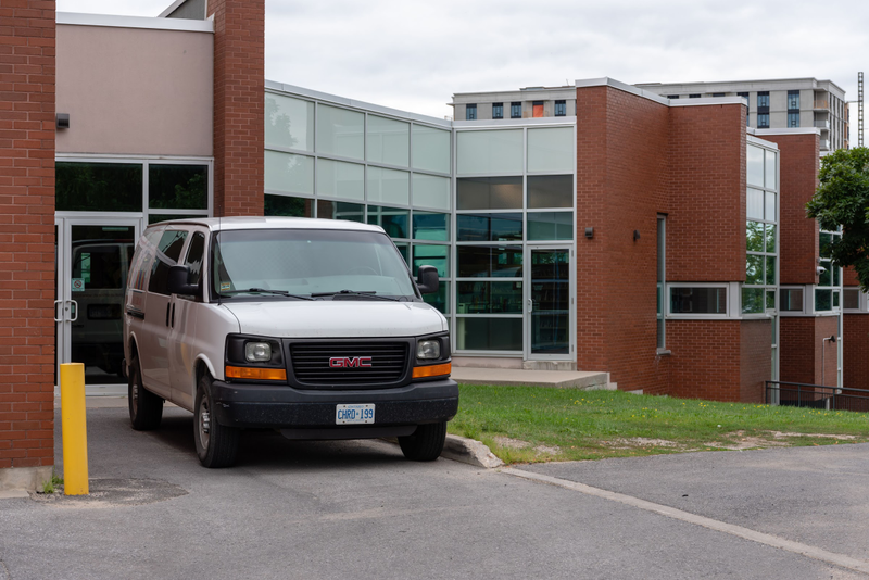 Illustration for article titled Pics from the Curbside: 2019-08-24 Around Cataraqui Centre